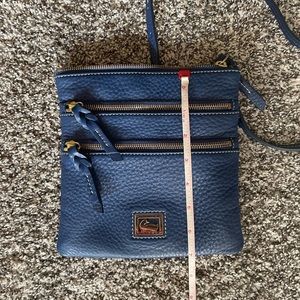 Dooney & Bourke purse